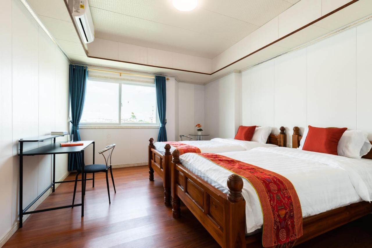 Sukhumvit 101 Hotel Bangkok Exterior photo